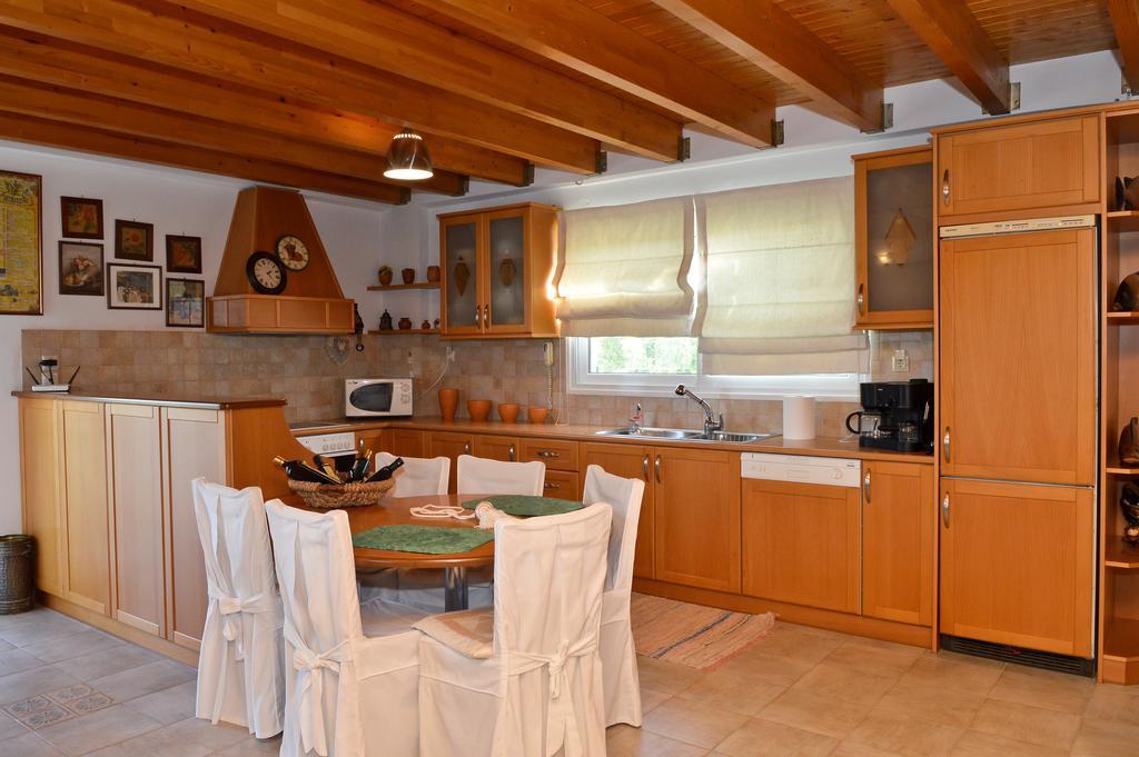 Dimeon Villa Kato Achaia Pokoj fotografie